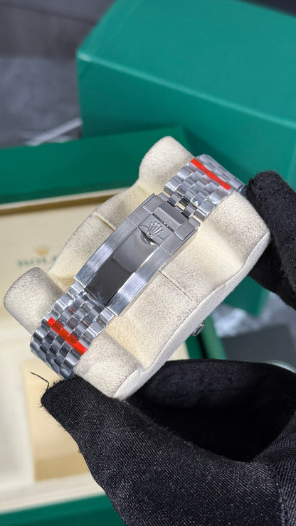 RLX GMT-MASTER II (BRUCE WAYNE) 2025