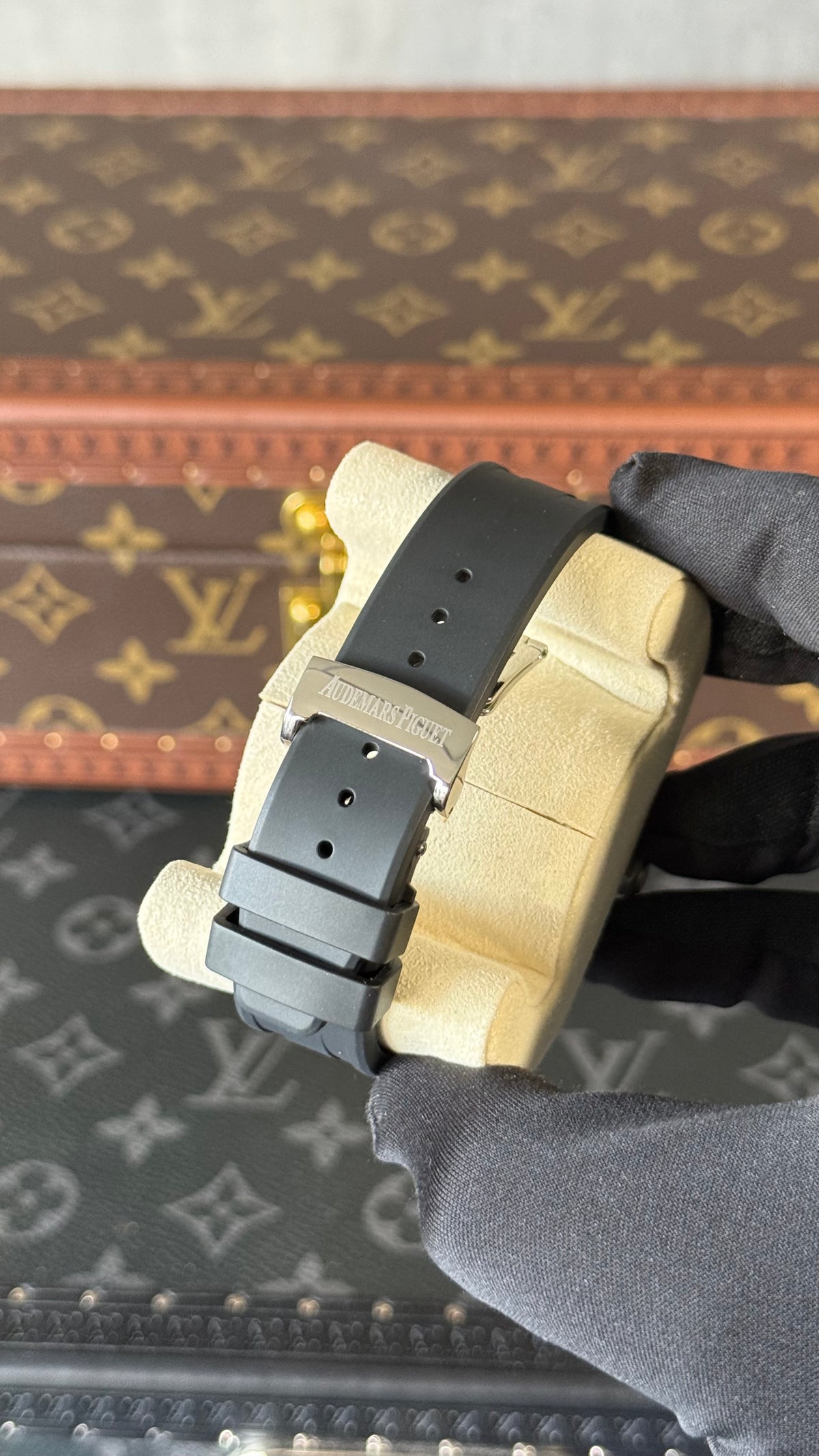 AP ROYAL OAK TURBILLON (PLATA/NEGRO/CHOCOLATE )