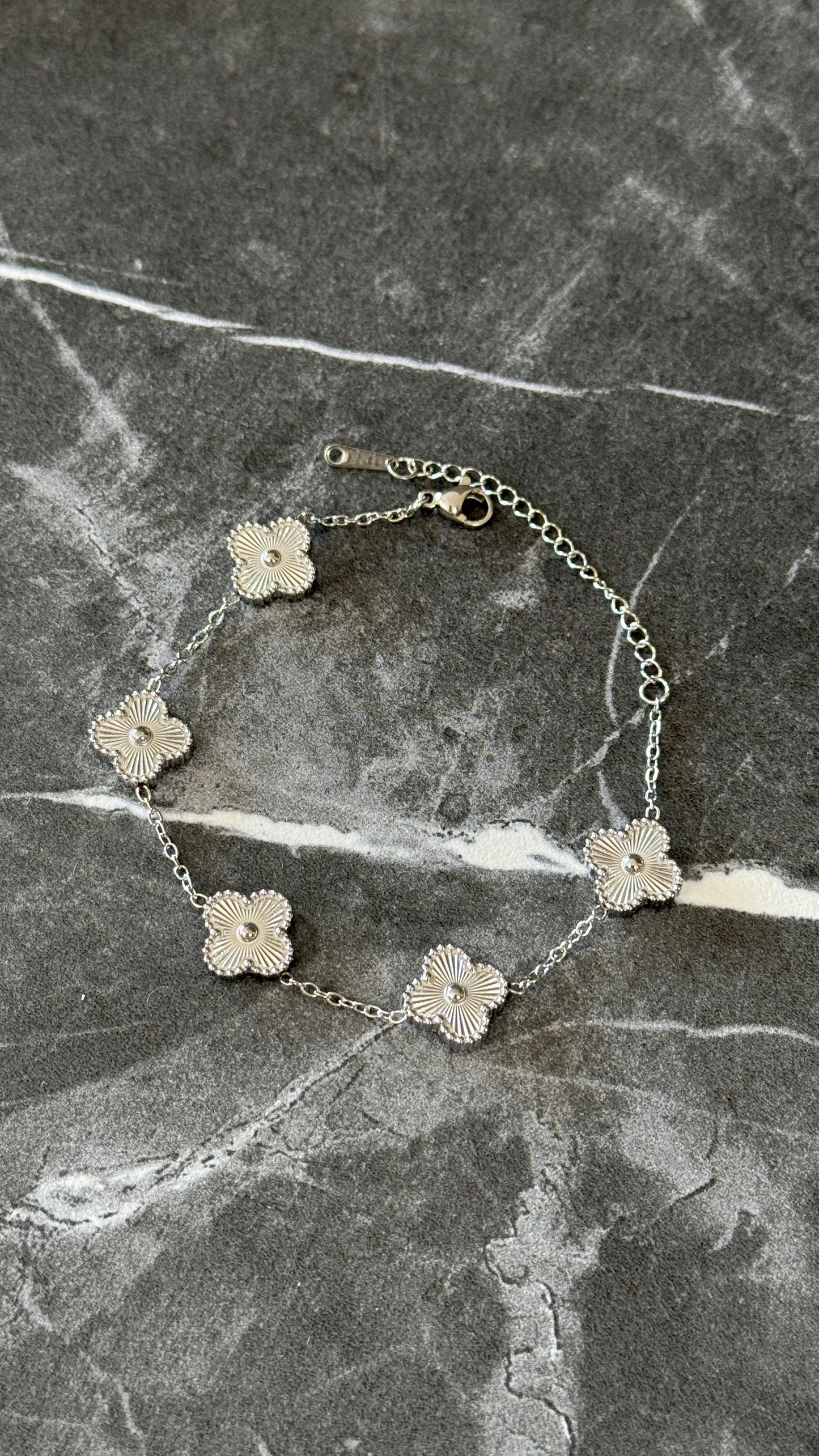 PULSERA TRÉBOL FULL PLATA