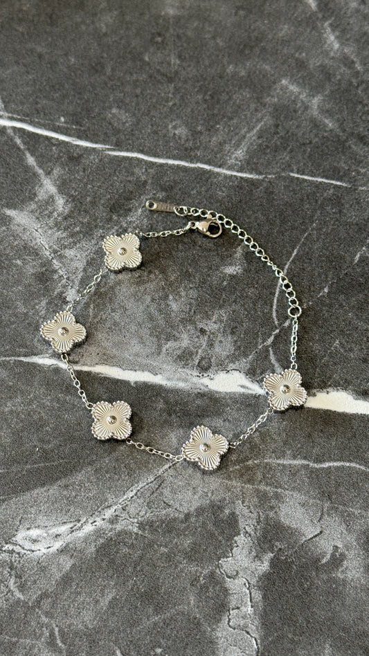 PULSERA TRÉBOL FULL PLATA