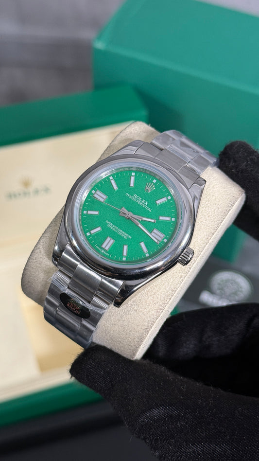 RLX OYSTER PERPETUAL (PLATA/MONSTR)