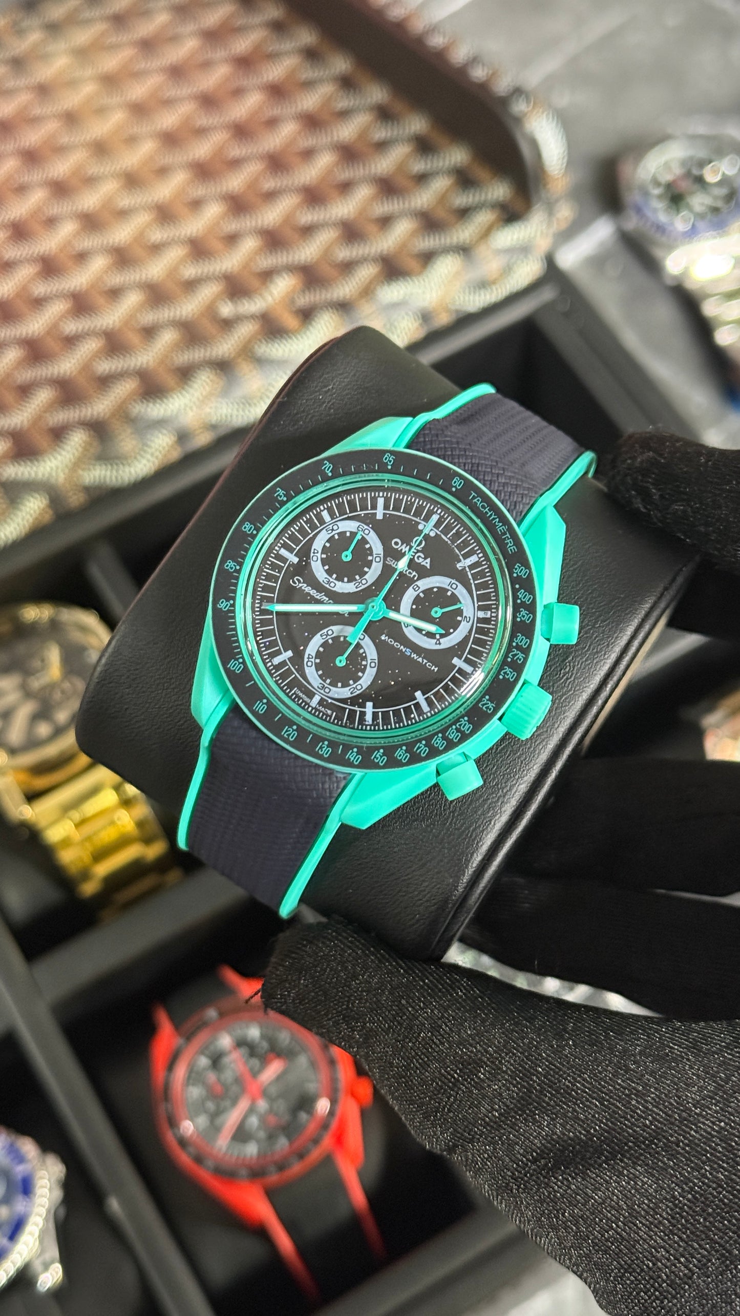 OMG MOONWATCH TURQUESA