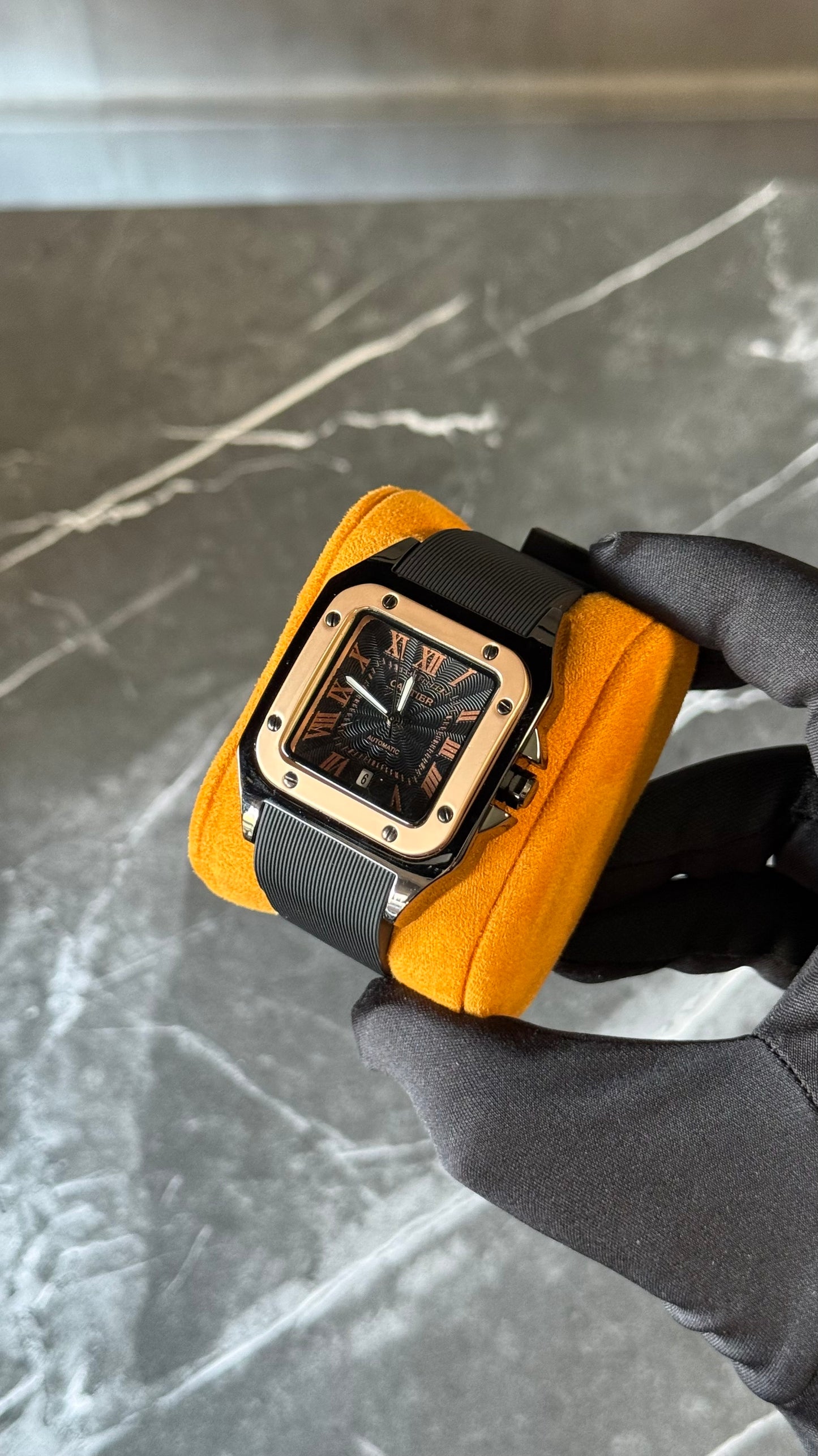 CRT GOMA ORO DIAL (ROSA / NEGRO)