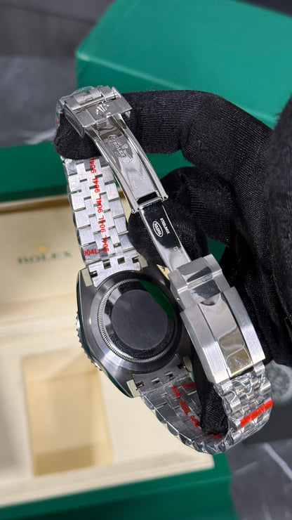 RLX GMT-MASTER II (BRUCE WAYNE) 2025