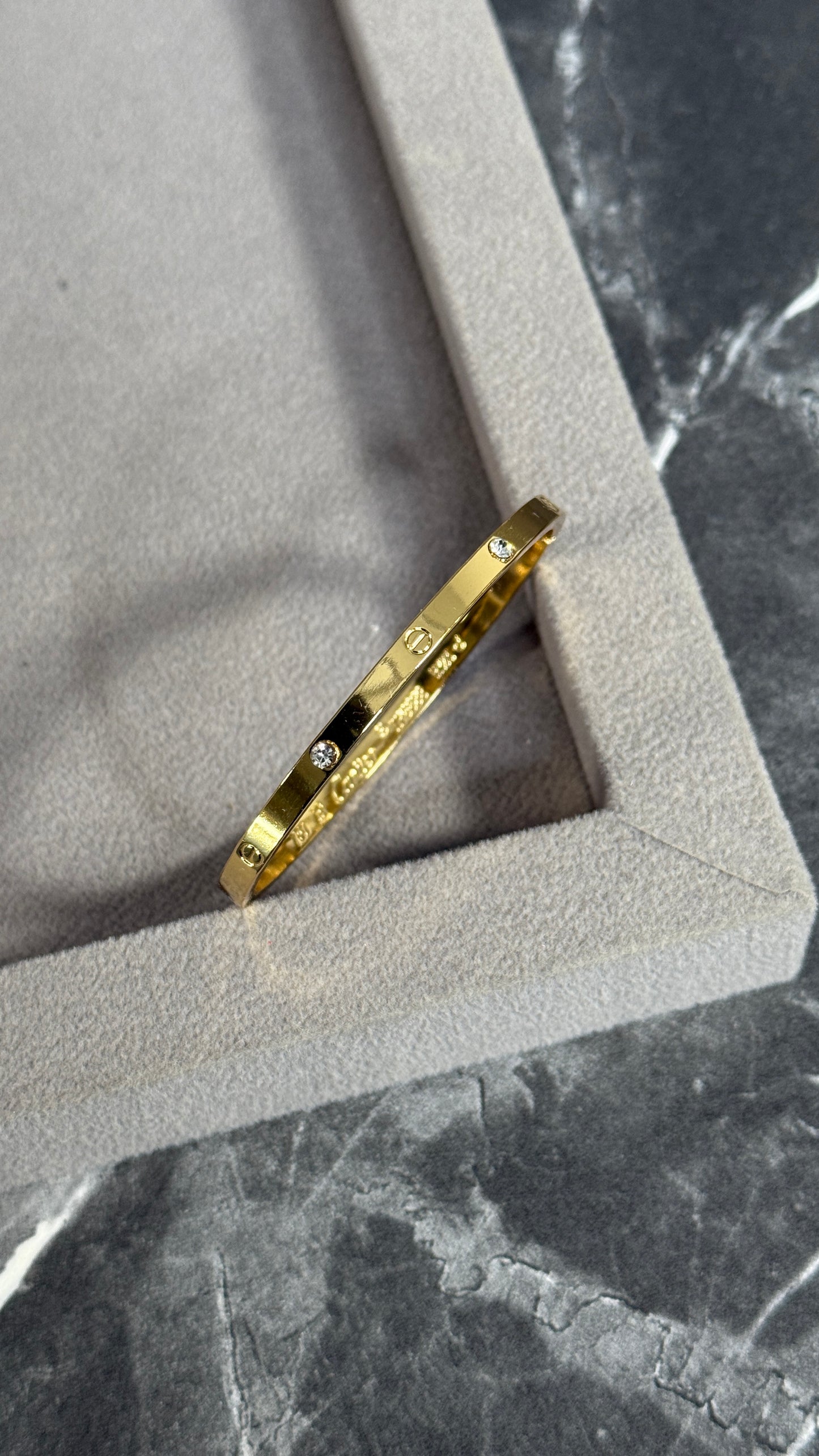 CRT ORO BRILLANTE AND