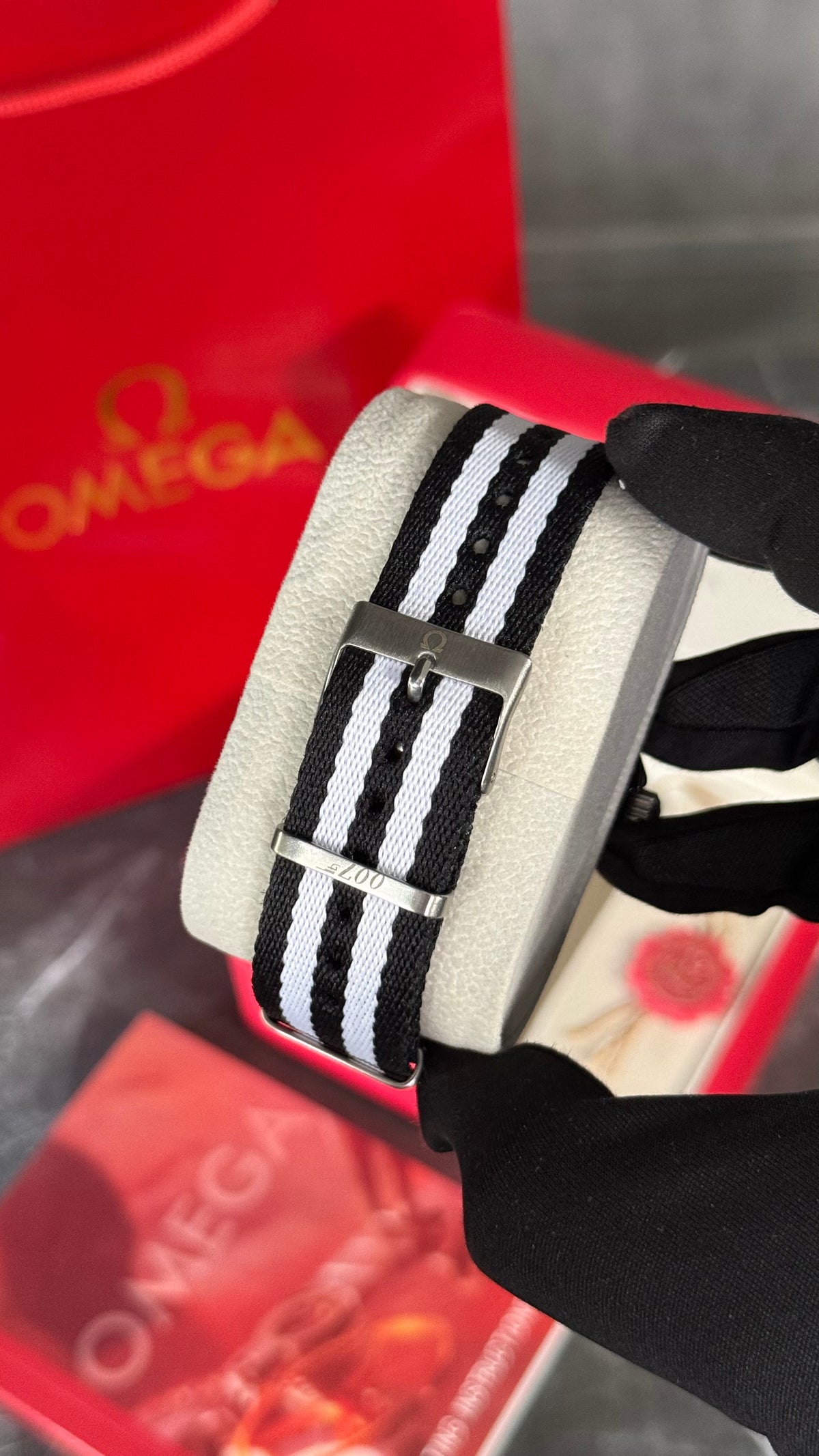 OMG SEAMASTER 007 NEGRO RALLAS