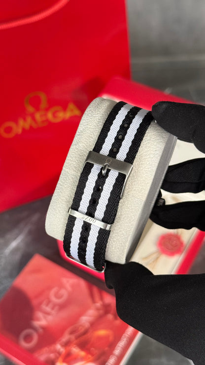 OMG SEAMASTER 007 NEGRO RALLAS