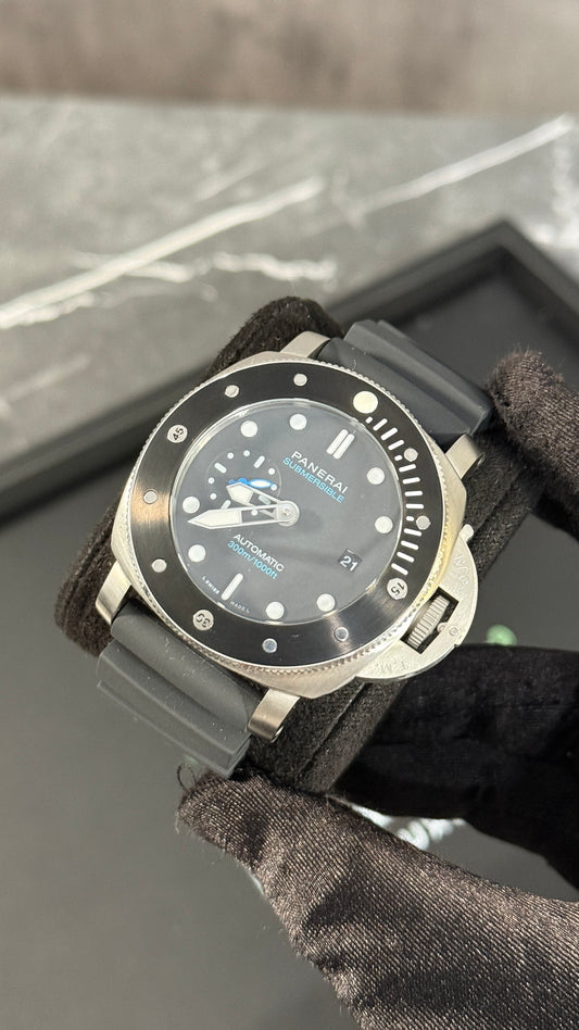 PNRAI SUBMERSIBLE NEGRO