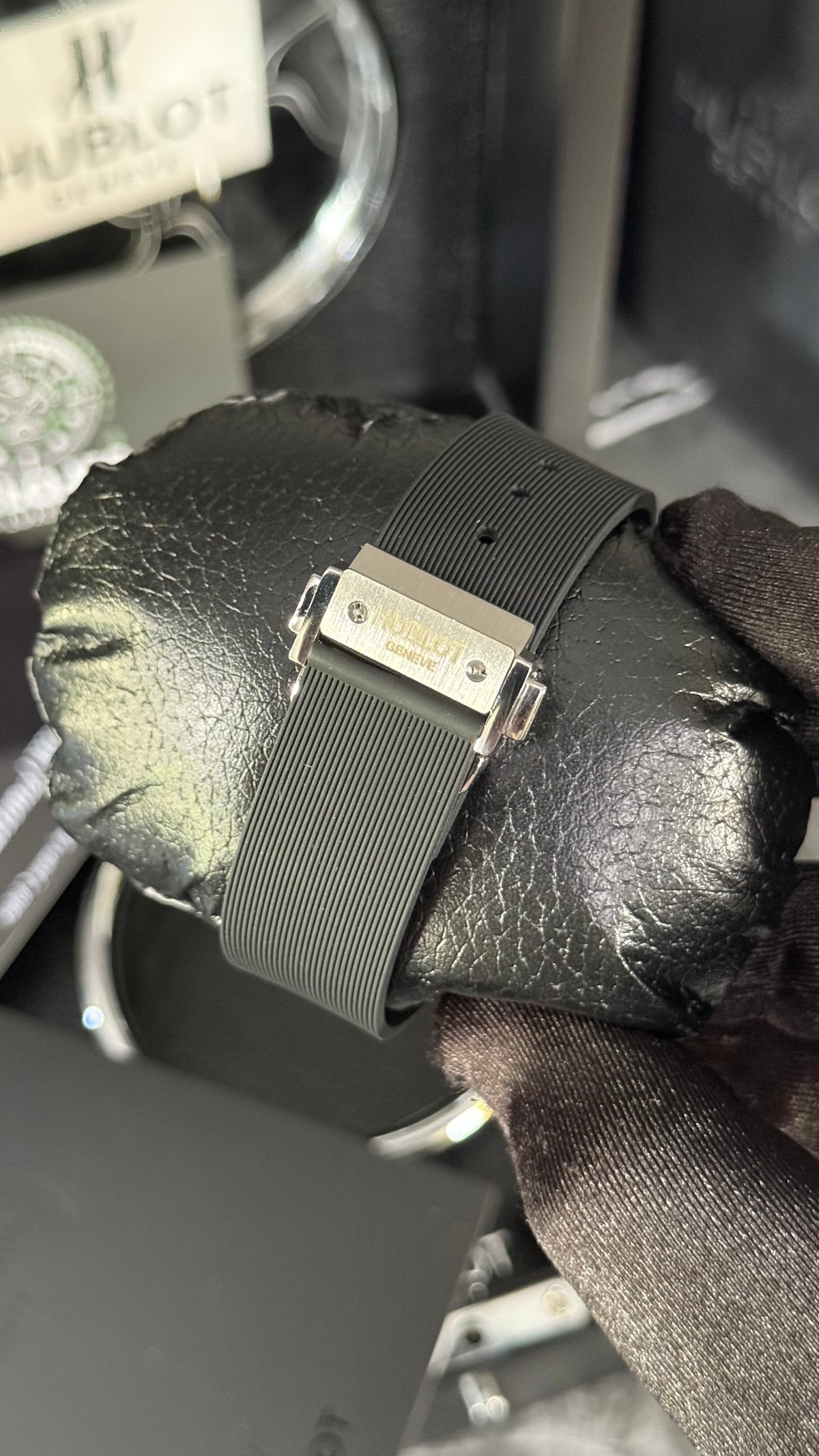 HBLT CLASSIC FUSIÓN (PLATA/NEGRO) l 34MM