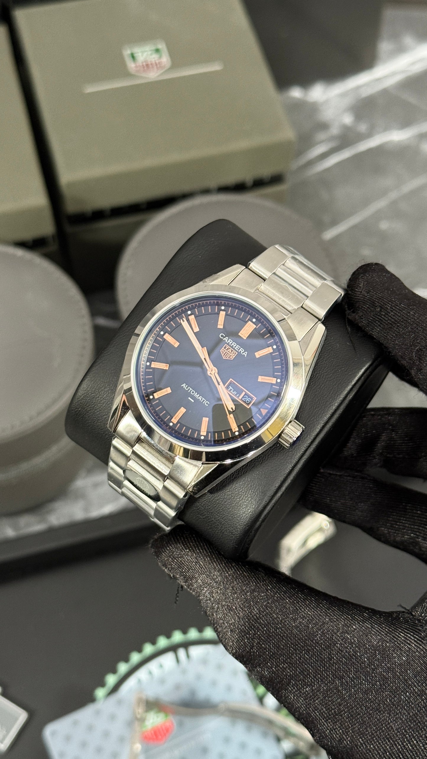 TH. CARRERA (PLATA/NEGRO)