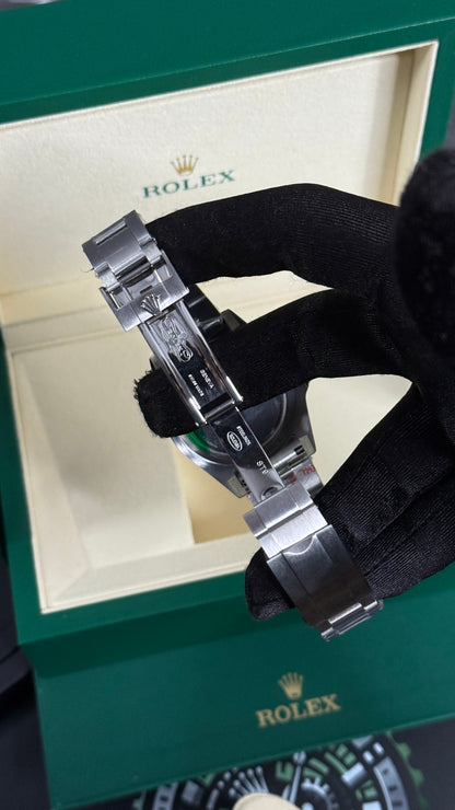 RLX SUBMARINER NO DATE (PLATA/NEGRO)