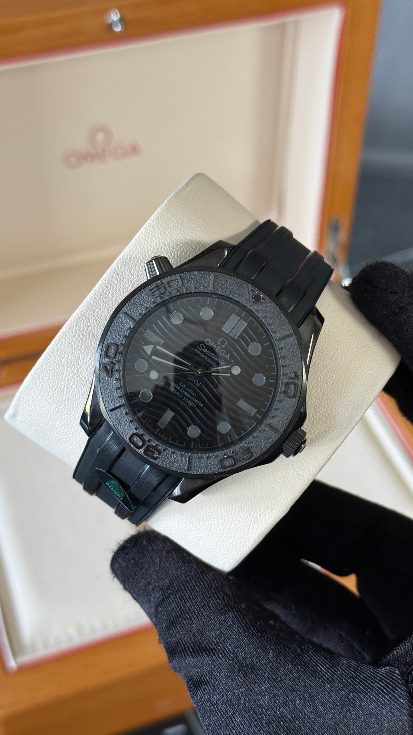 OMG SEAMASTER FULL BLACK