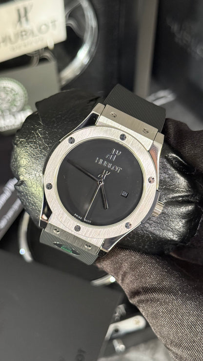 HBLT CLASSIC FUSIÓN (PLATA/ NEGRO) 42MM