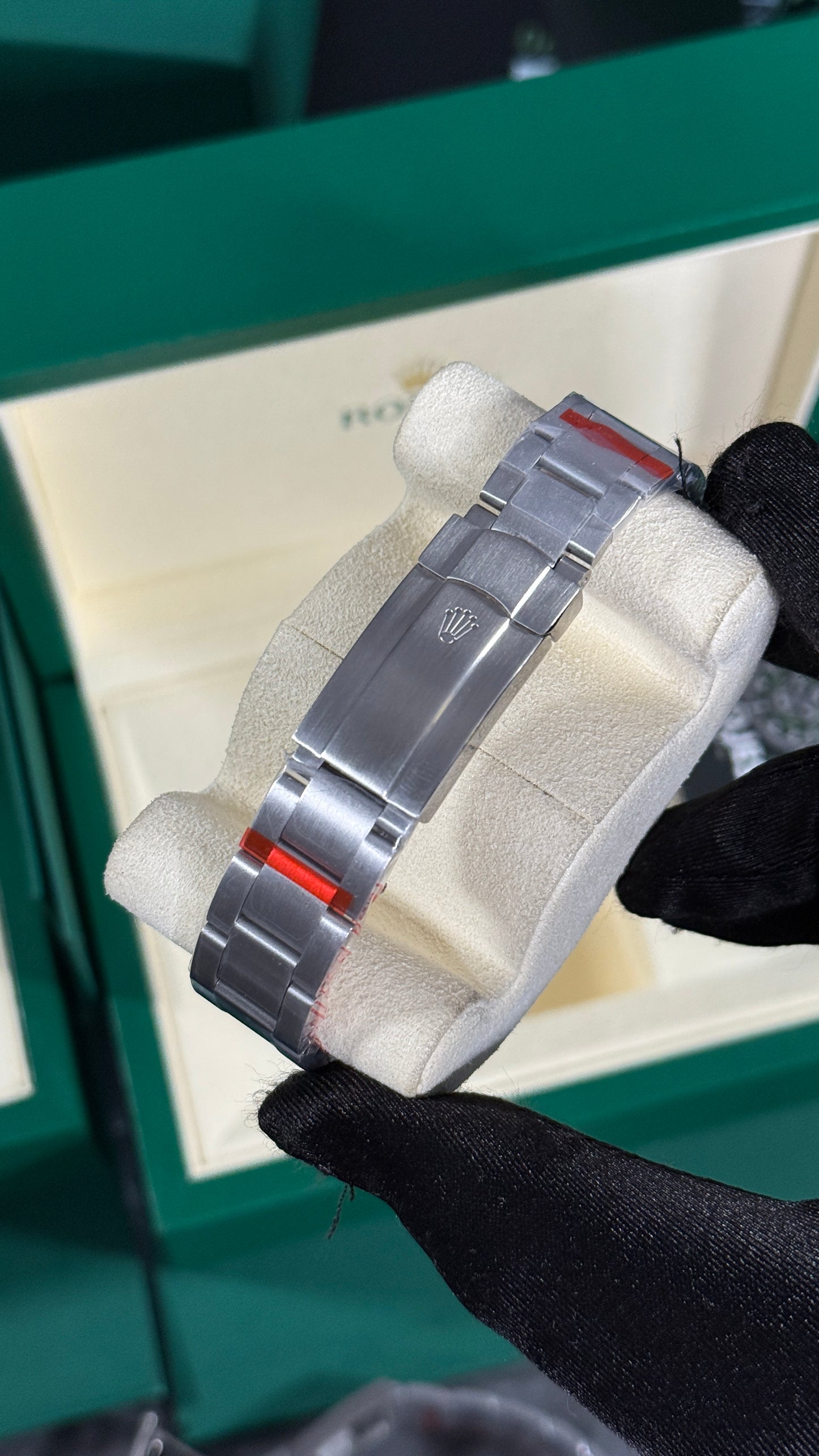 RLX OYSTER PERPETUAL (PLATA/NEGRO)